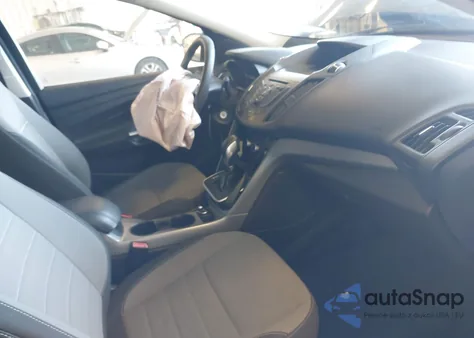 2013 Ford Escape Se z USA, uszkodzony, nr VIN 1FMCU0G99DUC77665